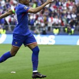 Un but et un assist pour Mbappé KEYSTONE/EPA/CHRISTOPHER NEUNDORF